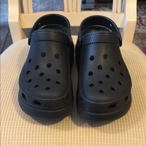 CROCS Women's Black Clogs